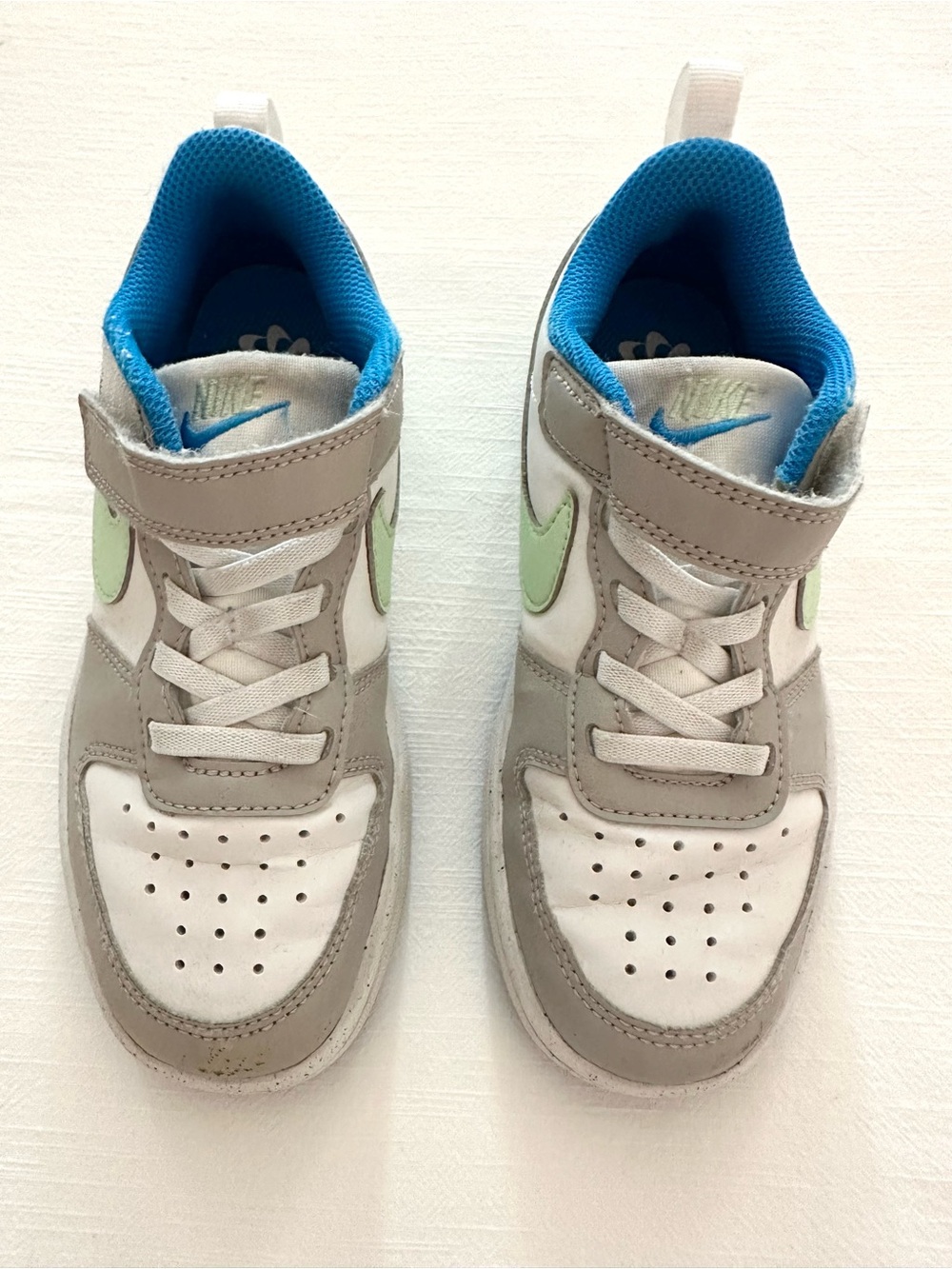 Nike Kids Court Borough Low Top Sneakers